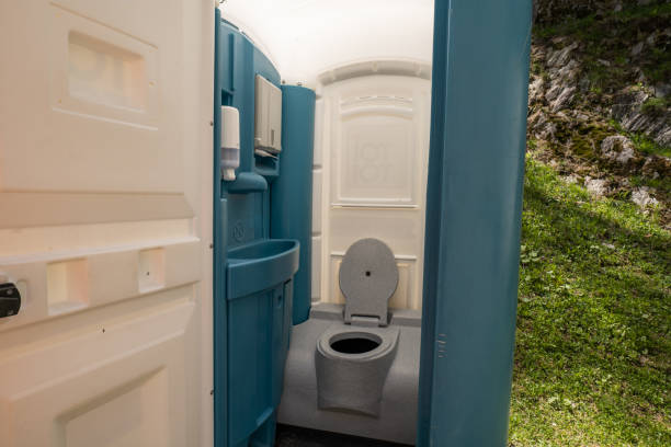 Best Affordable porta potty rental  in Shelton, NE
